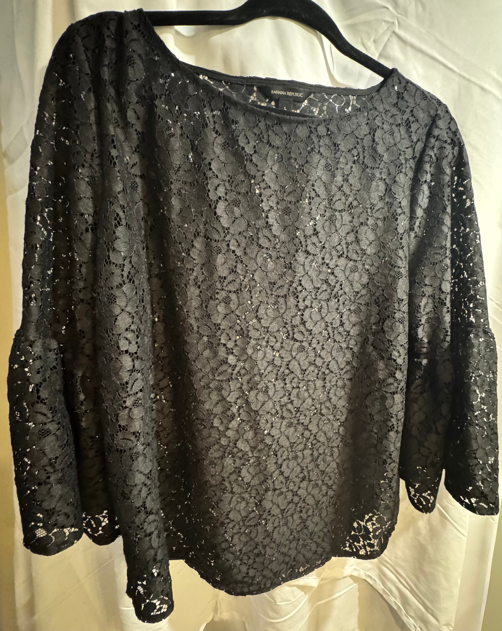 Banana Republic Lace Blouse Black Bell Sleeve Size L - Picture 6 of 6
